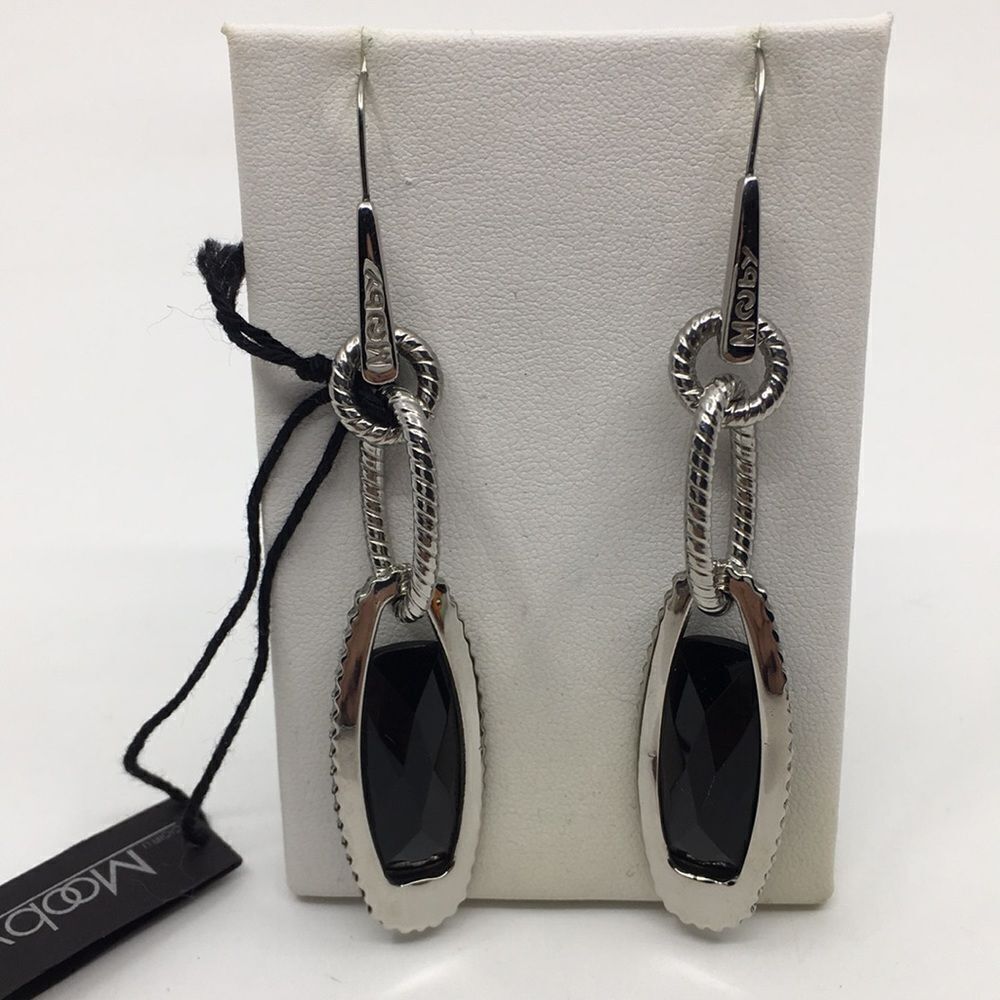 Silver Drop Earrings with Black Faceted Stone